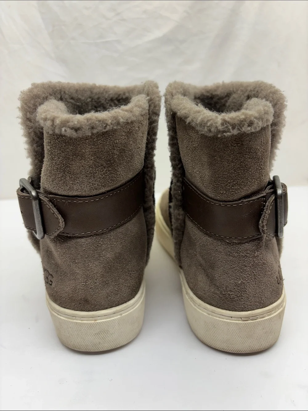 UGG slip on boots women’s size 7.5, box 1 G